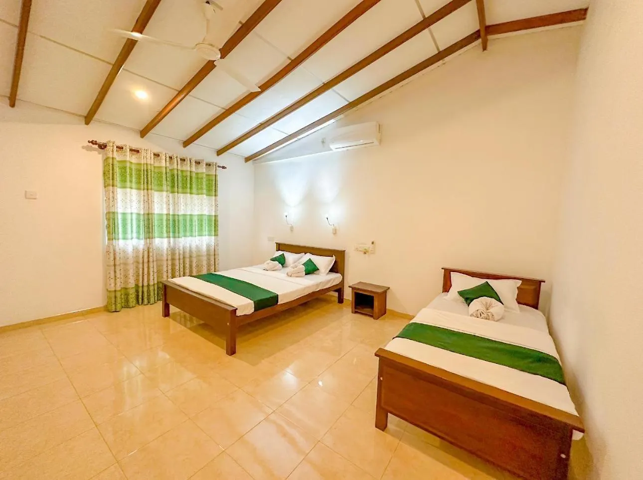 Ritzz Kandy Hotel