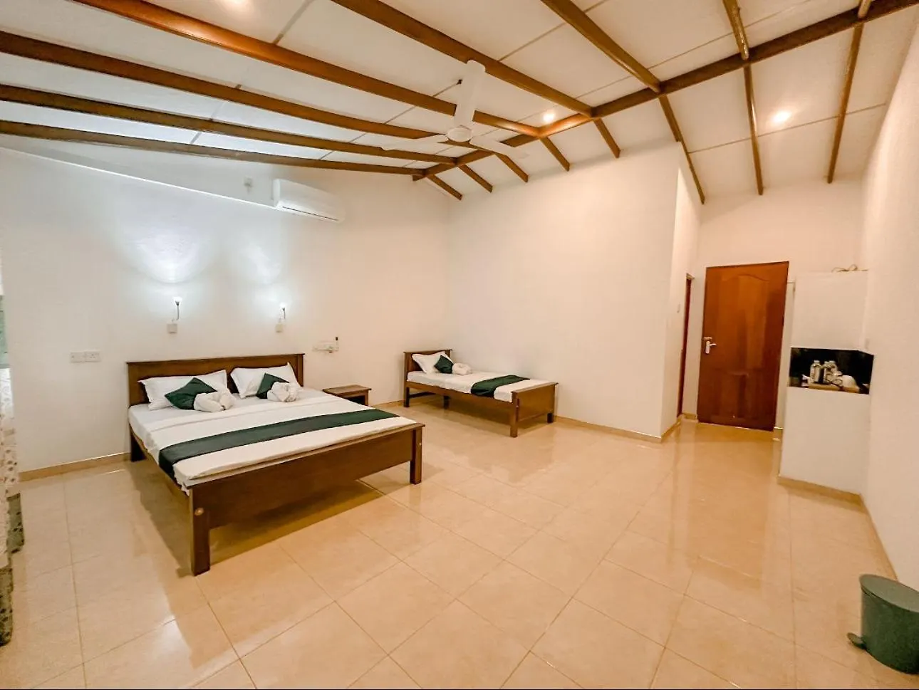 Ritzz Kandy Hotel Sri Lanka